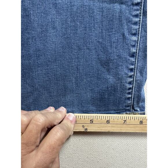 Mountain Khakis Women's Classic Fit Jeans Light Wash 14P Organic Cotton Soft - Picture 8 of 13